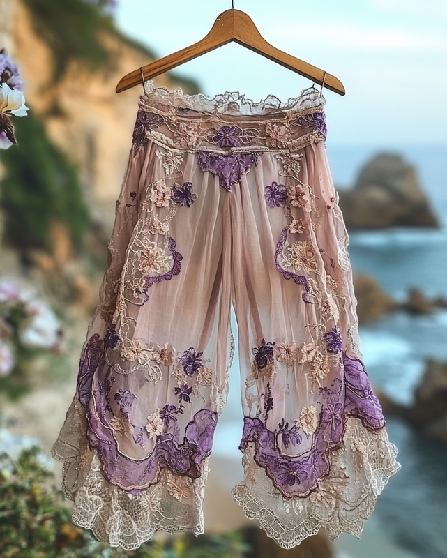 Summer Vacation Lace Hand-Embroidered Paneled Shorts 48b9