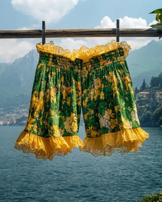 Summer Vacation Ruffle Lace Chiffon Contrast Shorts 2999